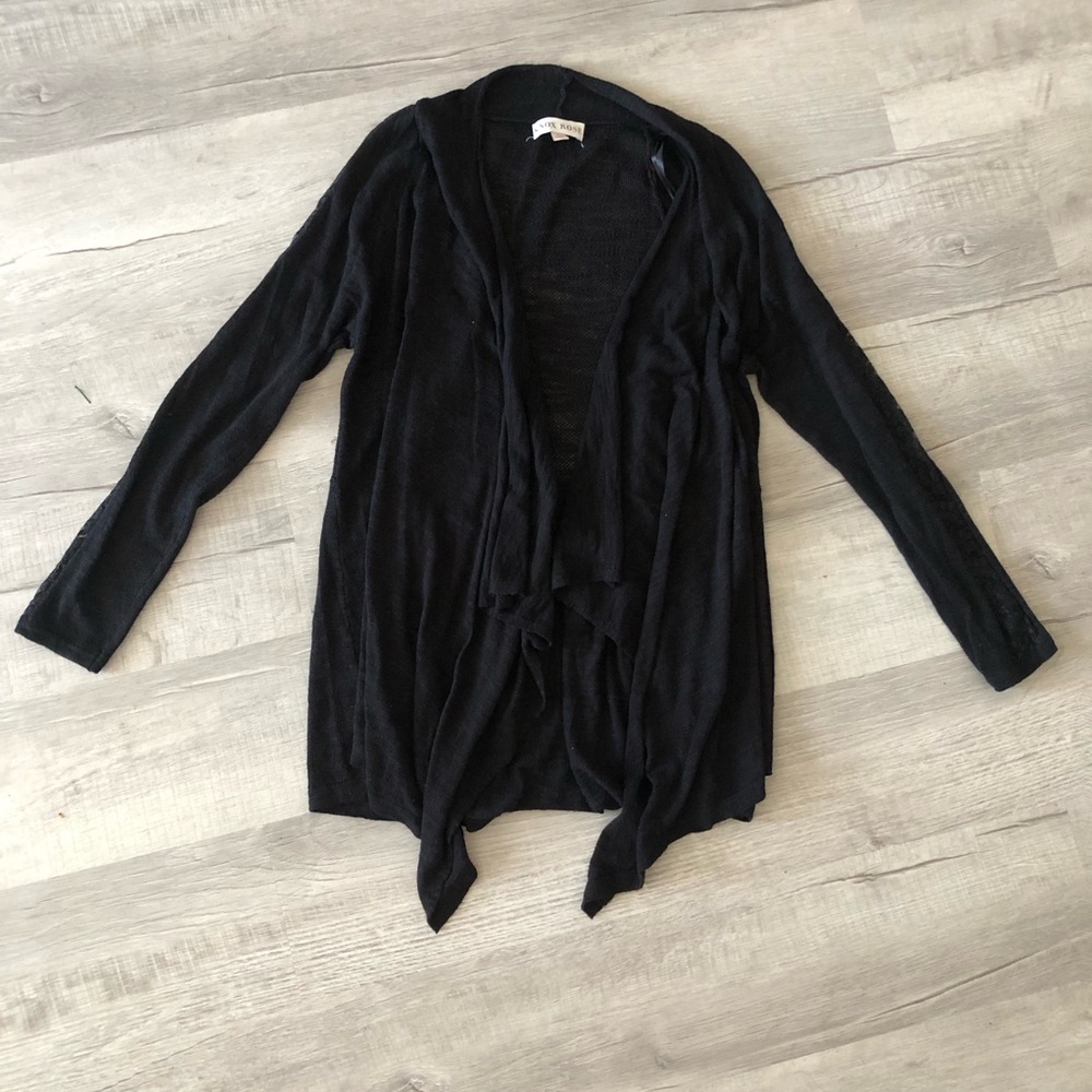 Knox Rose Cardigan. Large